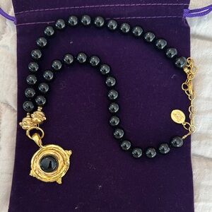 Susan Shaw Sophisticated Black and Gold Necklace with Decorative Clasp